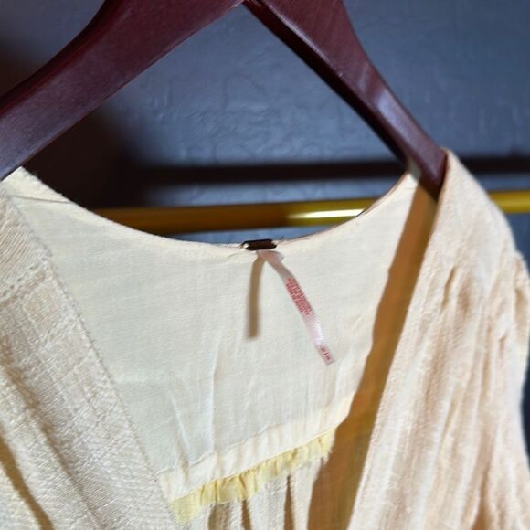 Cream Maxi Sundress with Puff Sleeves and V-Neck - Picture 10 of 10